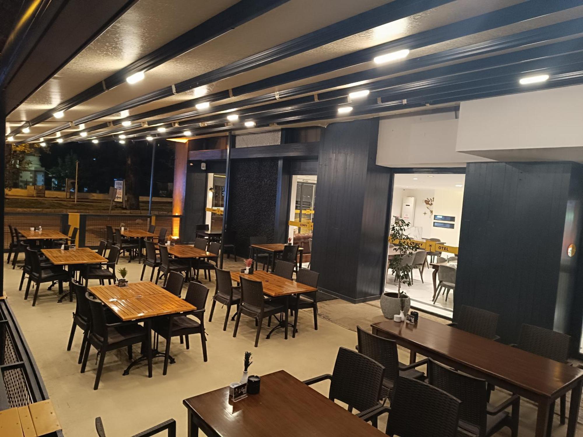 Comfy Otel Antalya Lara Eksteriør billede