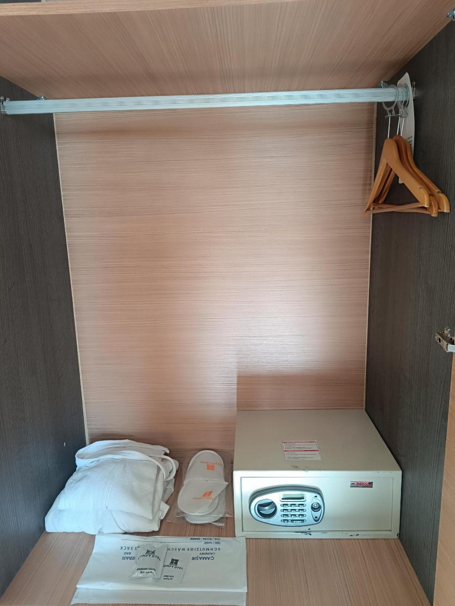 Comfy Otel Antalya Lara Værelse billede